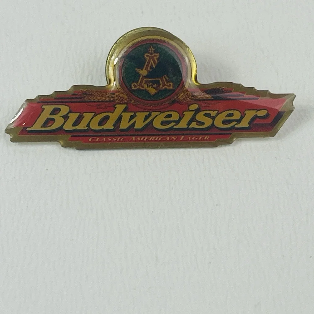 Vintage Budweiser pin Classic American Lager Hat Lapel Tie Pin